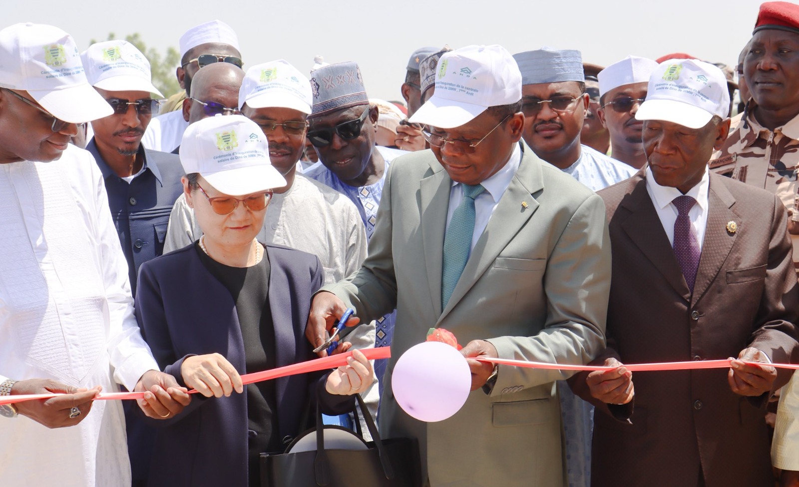 Énergie : une centrale solaire de 30 MW inaugurée à N’Djaména