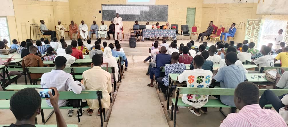 Éducation : A Mongo une conférence-débat éclaire les étudiants sur « comment gagner un projet»