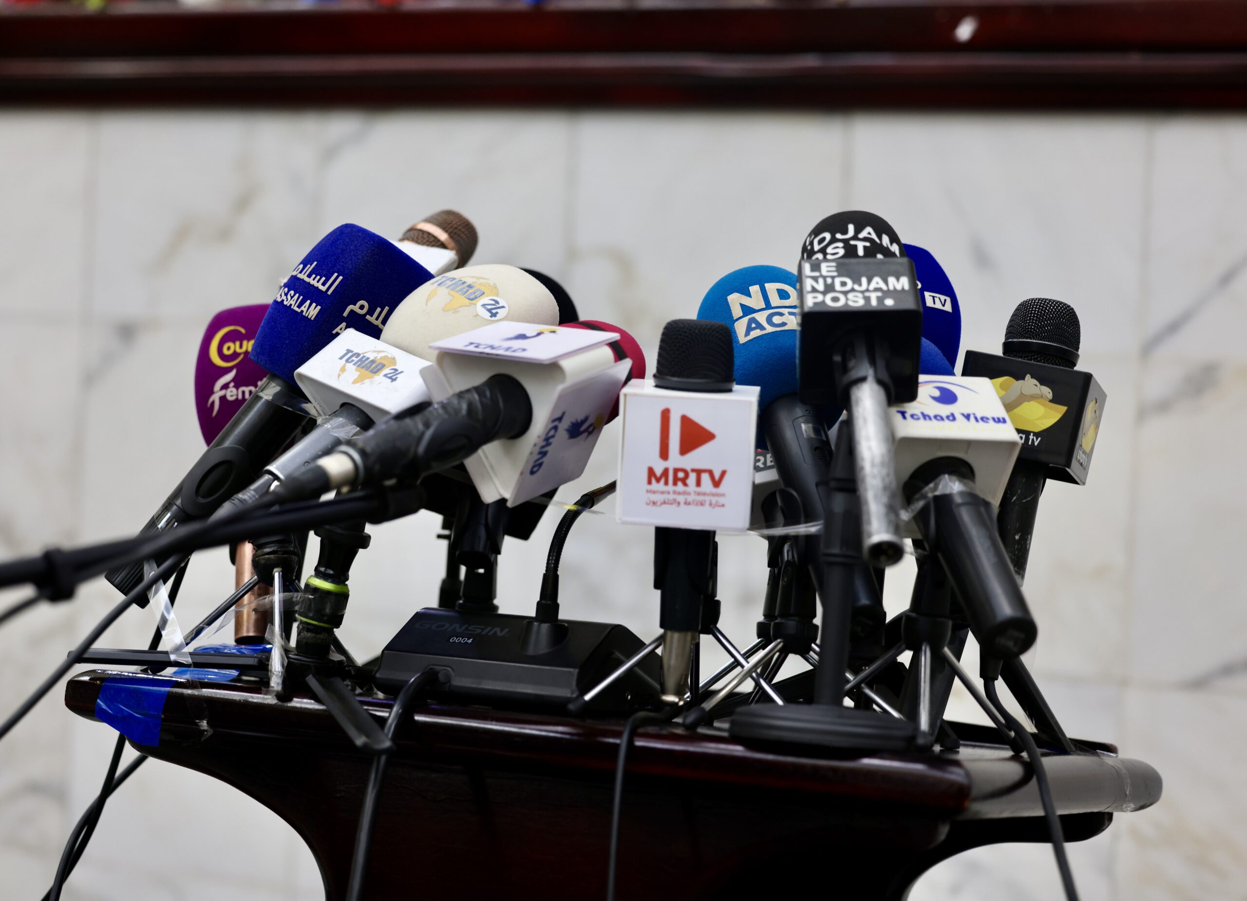 La conférence de presse, un exercice qui tend à disparaître des usages des acteurs publics