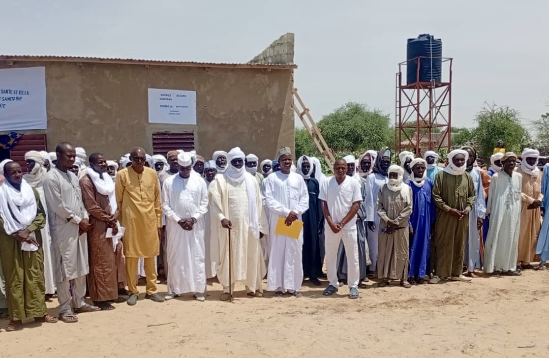 Un jeune du Lac offre deux infrastructures vitales à Bah-Koura