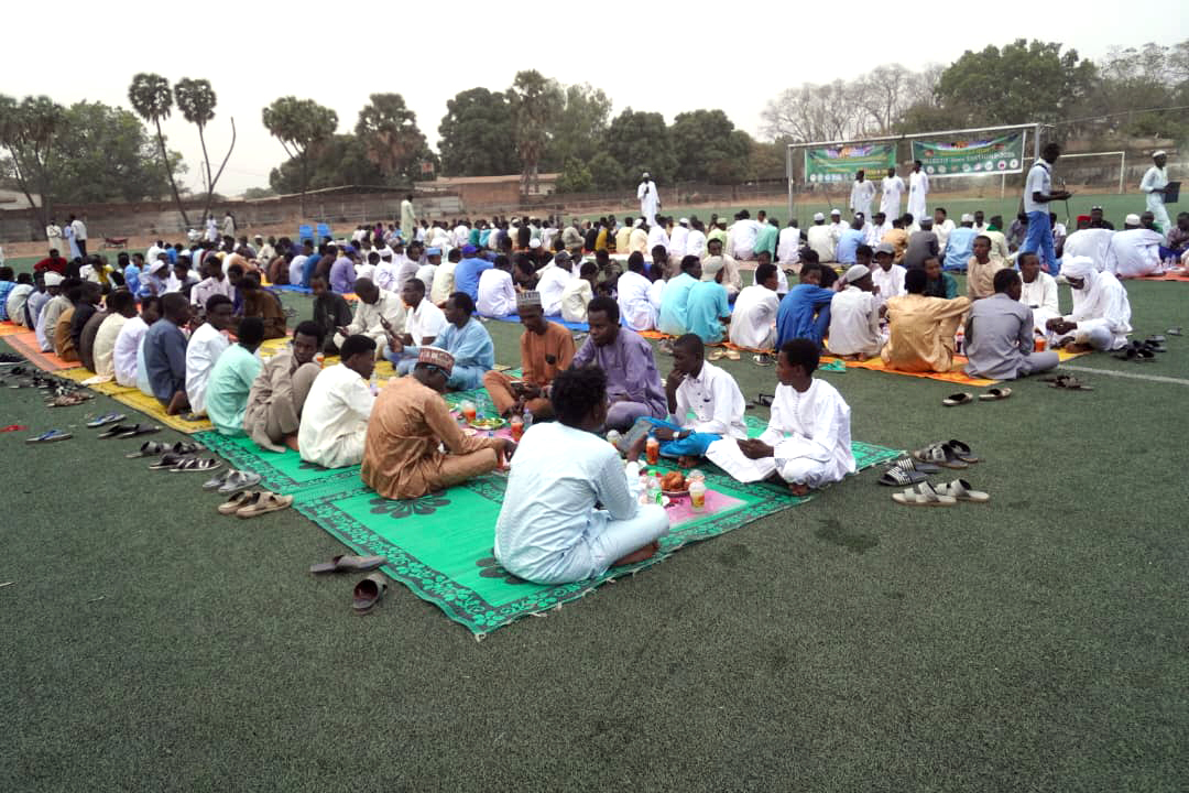 Logone Occidental : un Iftar collectif pour renforcer le vivre-ensemble entre les jeunes à Moundou