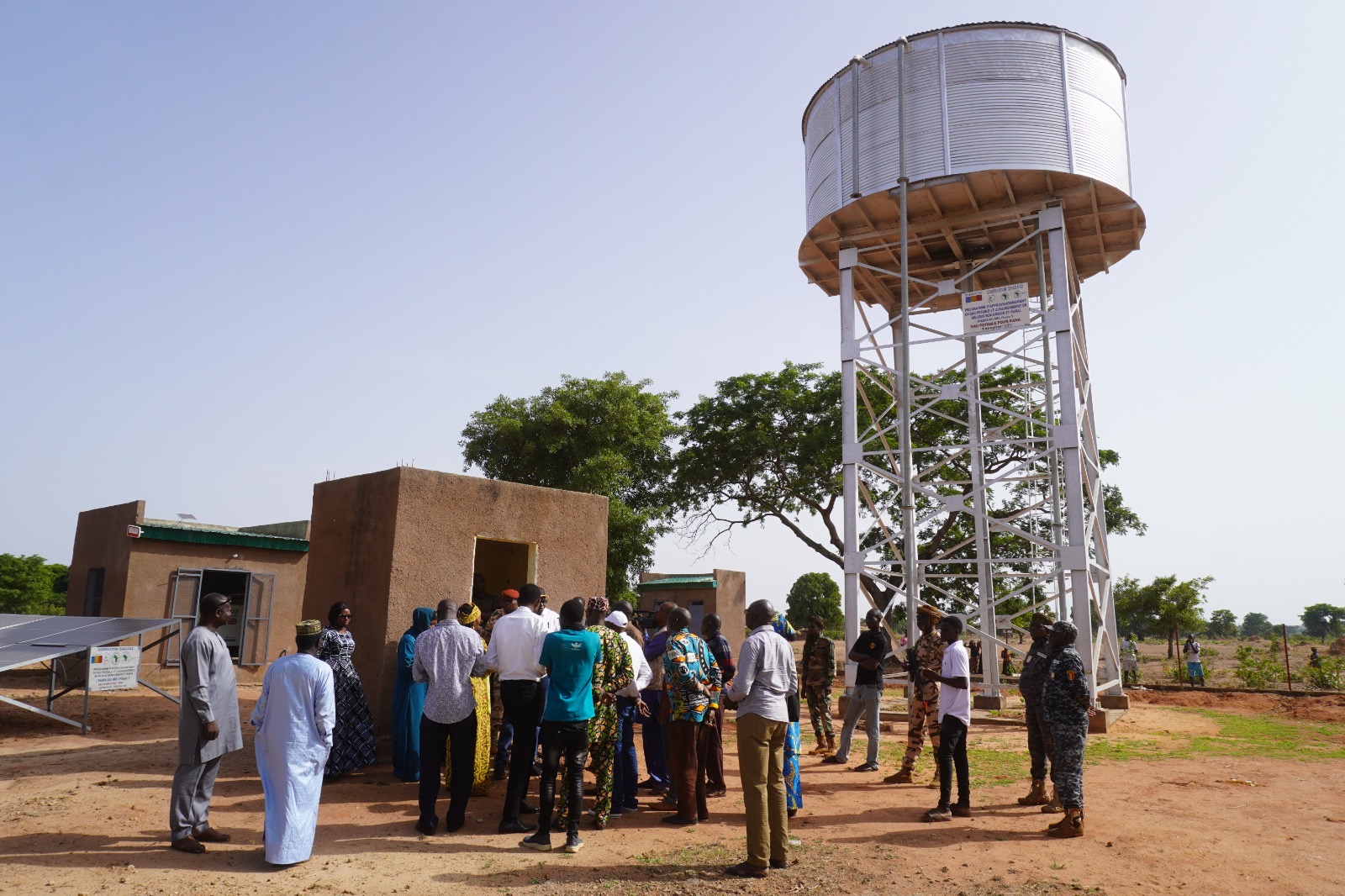 Tchad: Le Ministre de l’Eau en tournée d’inspection des adductions d’eau potable dans le Logone Occidental
