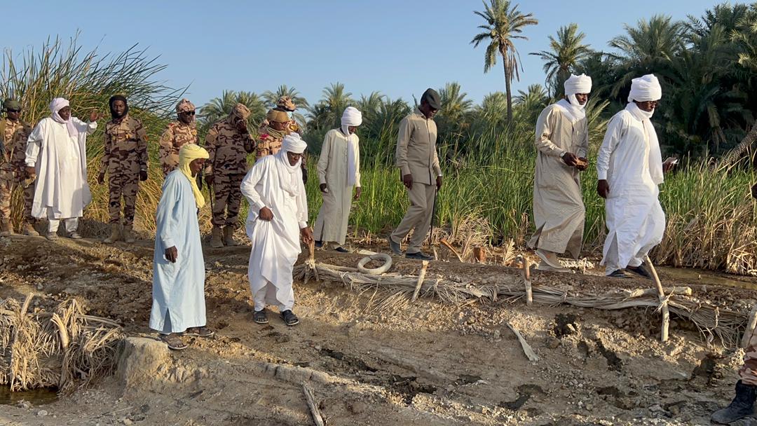 Kanem : le Délégué général du Gouvernement en mission à Bour entre marché à bétail et site de natron