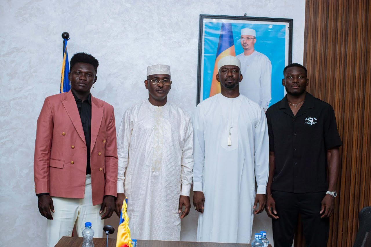 Football: Tahir Hassan Oloy et les internationaux tchadiens fument le calumet de la paix