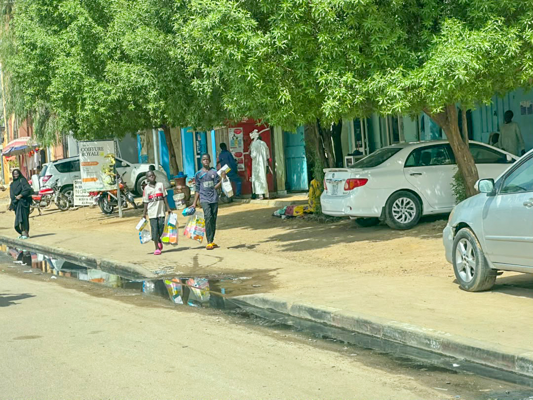 Tchad: derrière les enfants vendeurs dans les rues, des familles brisées et des enfances fragilisées